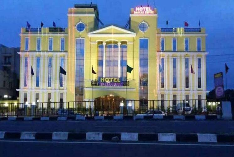Hotel Dhakad Empire, Dhar 1